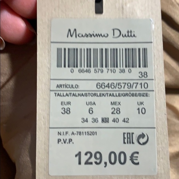 NWT. Massimo Dutti Tan Pleated Jumpsuit. Size 2. - Picture 8 of 11